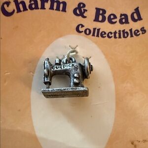 NWT 1/2” x 1/2” Pewter lead free  Sewing Machine Charm adorable
